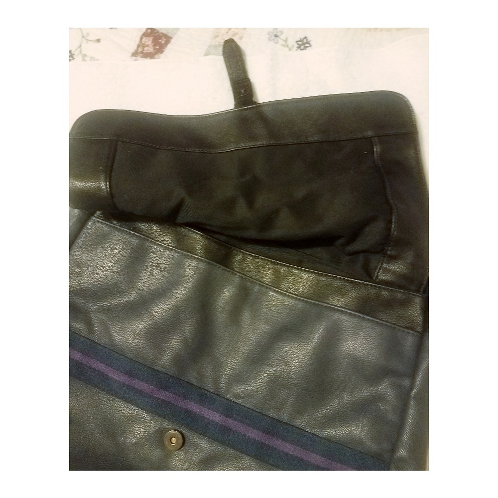 Ted Baker Messenger Bag - Picture 4 of 4
